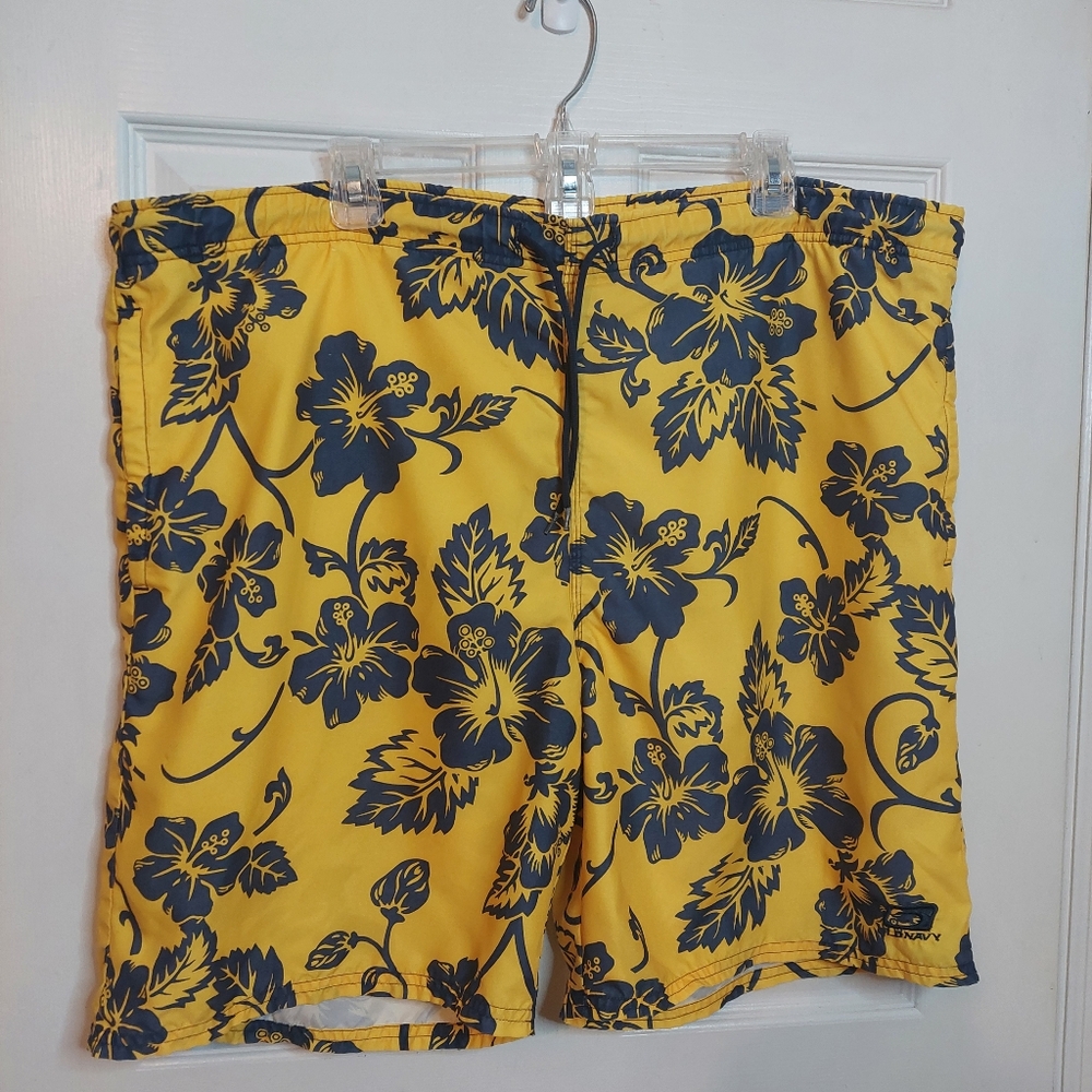 Old Navy Yellow Blue Floral Swim Trunks Hawaiian Board Shorts Beach Size L